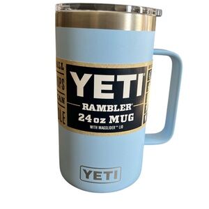Yeti Rambler light blue